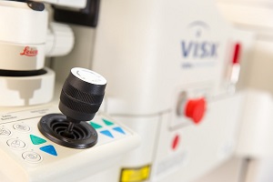 VISX Star S4 Установка для проведения эксимер-лазерной коррекции зрения, с системой автоматического слежения за глазом пациента ActiveTrack.